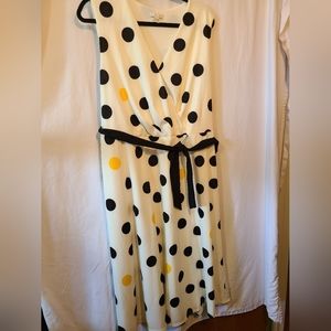 Est 1946, 18/20, cream with black and yellow polka dot